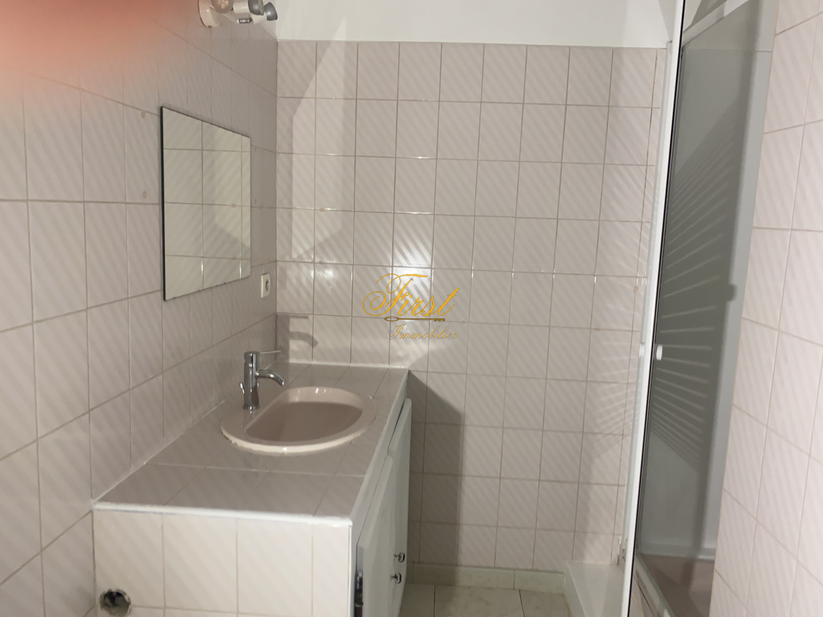 Image_3, Studio, Sussargues, ref :SUS001