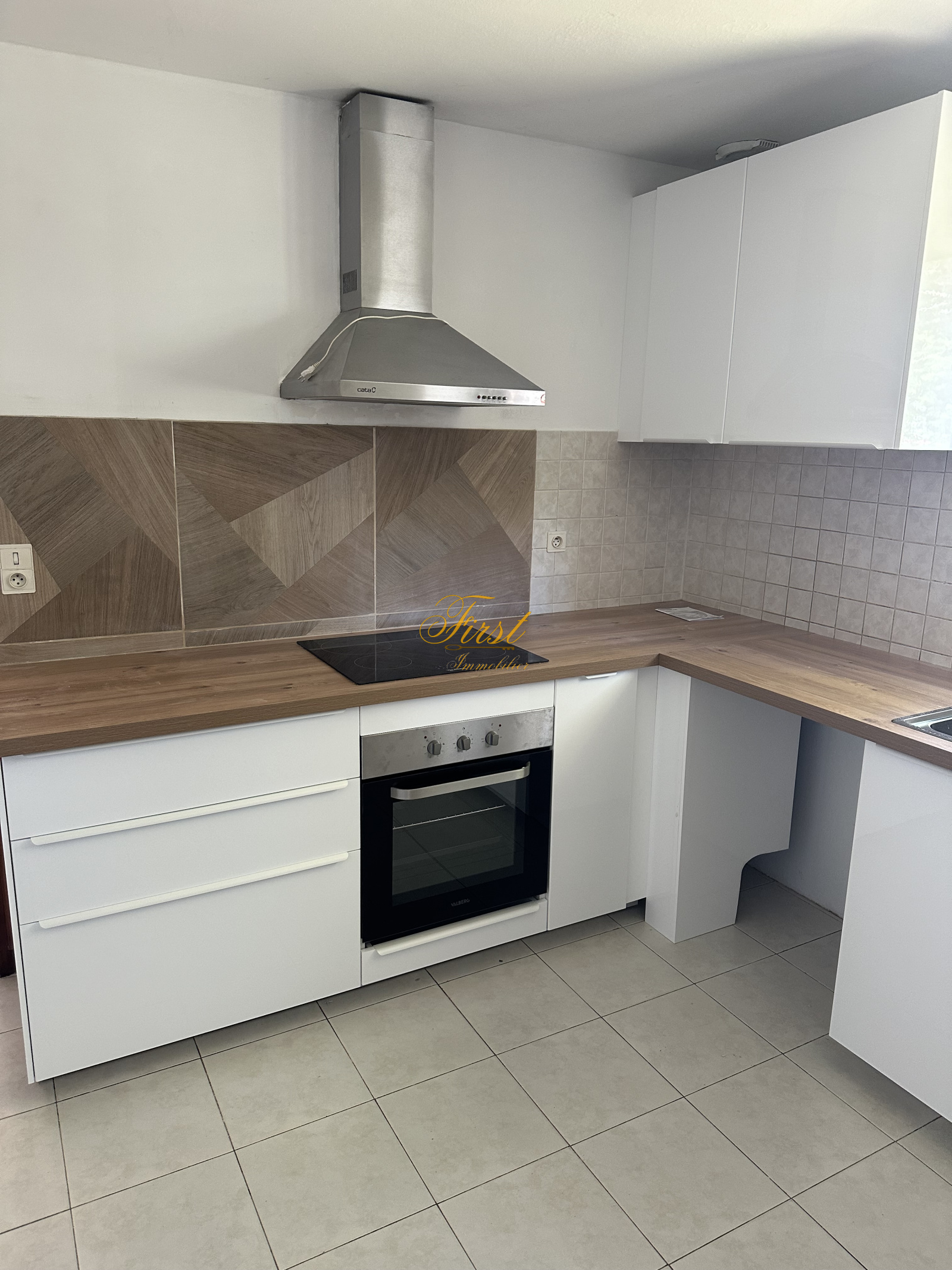 Image_9, Villa, Saussines, ref :LOCABIA