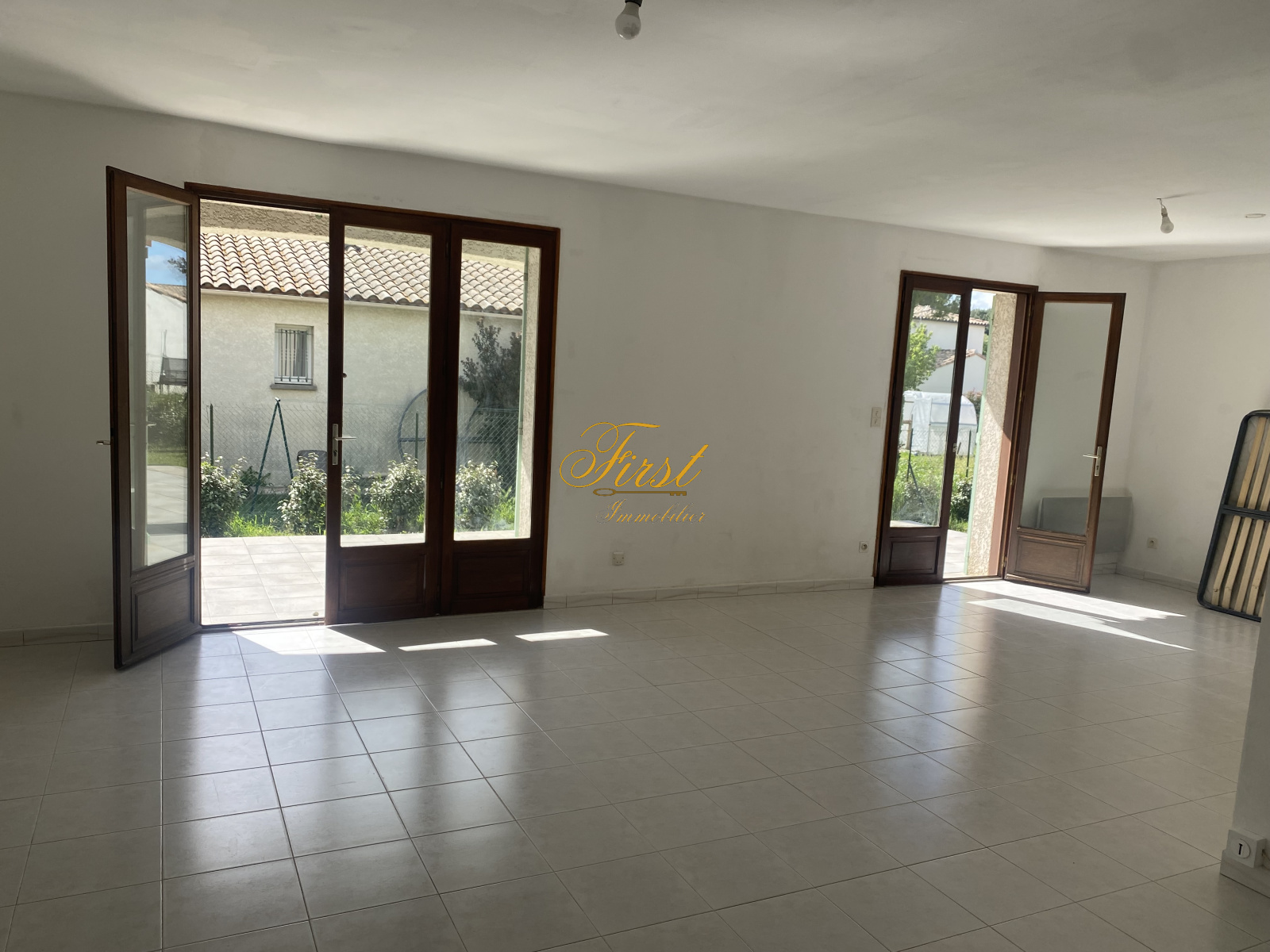 Image_6, Villa, Saussines, ref :LOCABIA